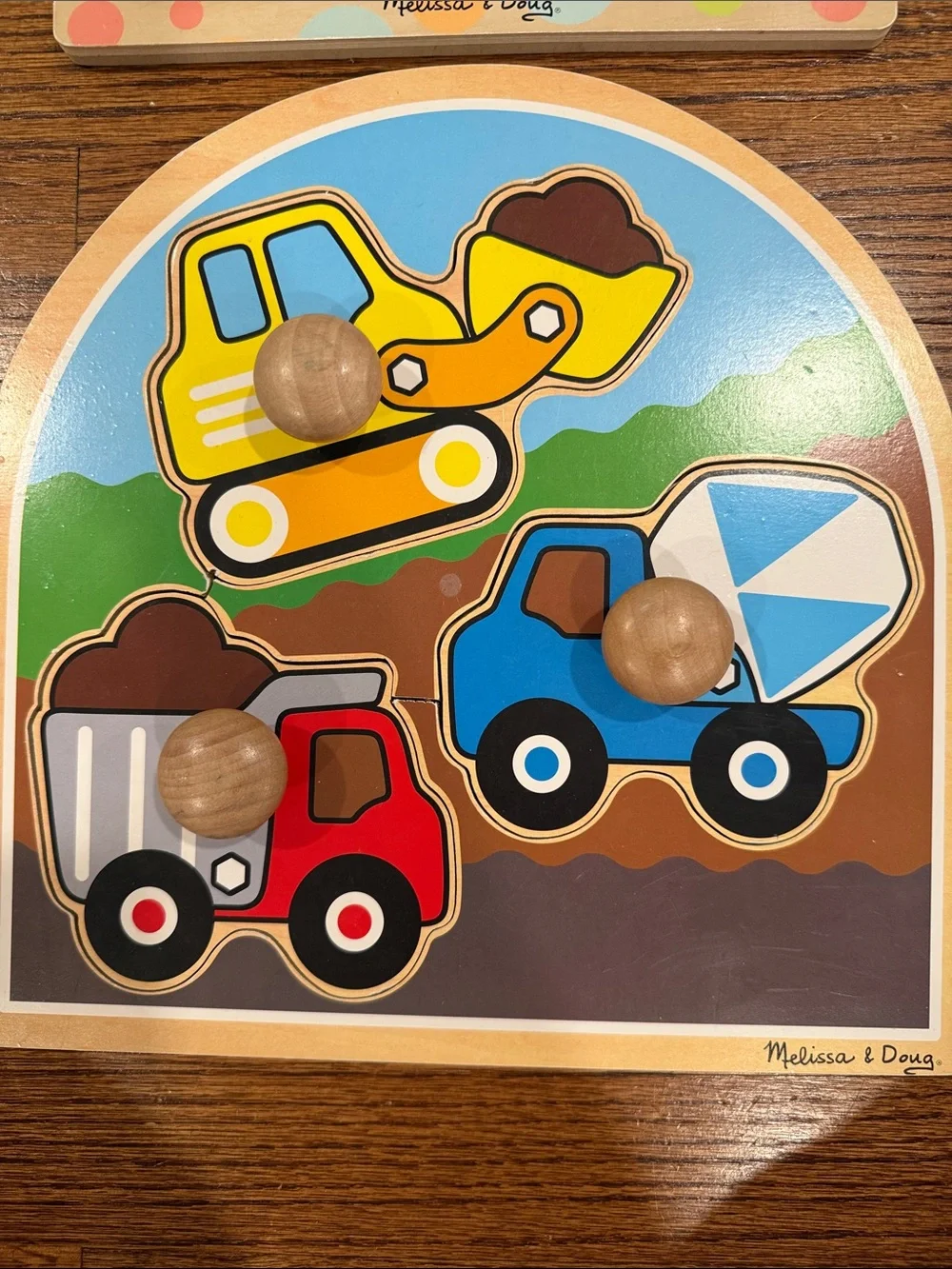 Melissa & Doug few signs
